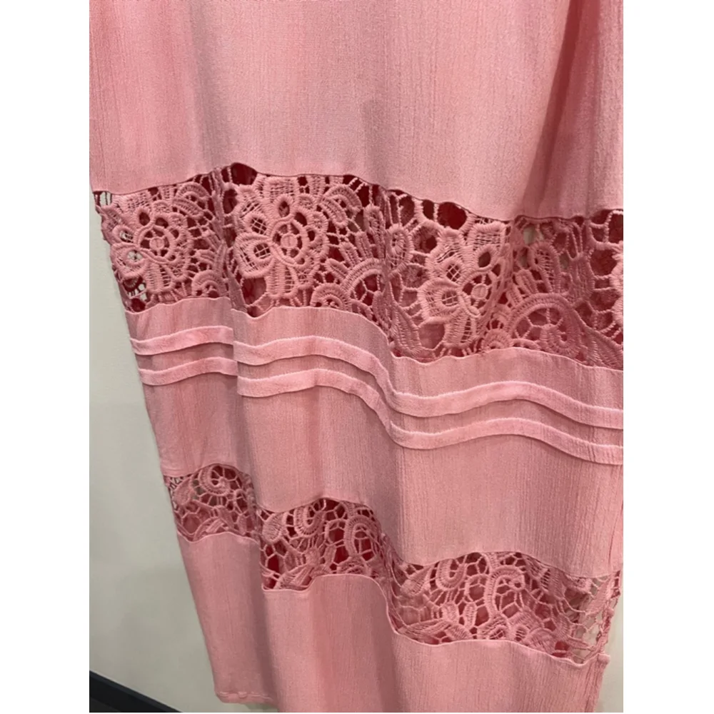 Amiani Tiered Pink Maxi Dress Lace Crochet XL Lightweight Rayon Resort Wear - Picture 3 of 11